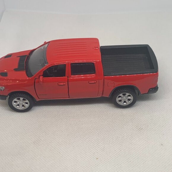 2019 MOTOR MAX RAM 1500 CREW CAB TRUCK - Picture 1 of 4